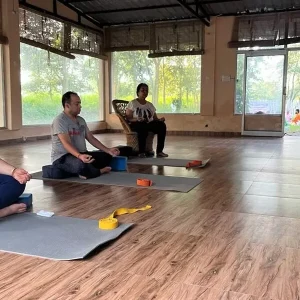 yoga-retreat-600x768